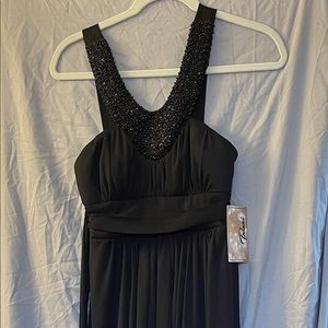 Black Sleeveless evening dress-Small